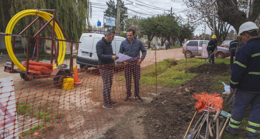  Ejecutan obras de ampliaci&oacute;n de la red de gas en Los Nogales 