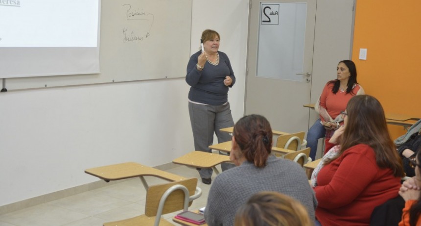 Docentes participaron de una capacitaci&oacute;n sobre la convivencia y resoluci&oacute;n de conflictos