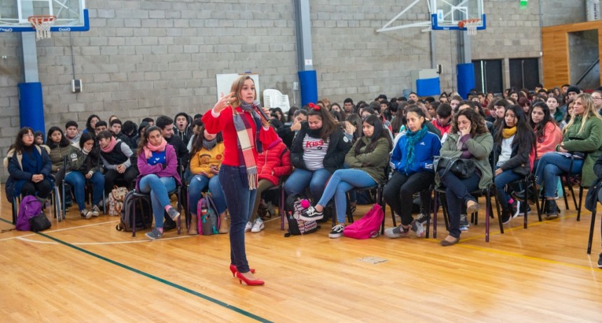 Adolescencia Activa realiz&oacute; su segundo intercolegial 