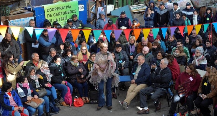 VIDAL PARTICIP&Oacute; EN ITAT&Iacute; DE UN ENCUENTRO CON 200 REFERENTES DE ORGANIZACIONES COMUNITARIAS DEL CONURBANO