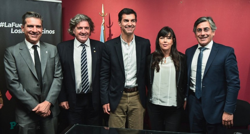 Urtubey en Mendoza: &ldquo;La grieta nos est&aacute; poniendo en un lugar de vulnerabilidad extrema&rdquo;