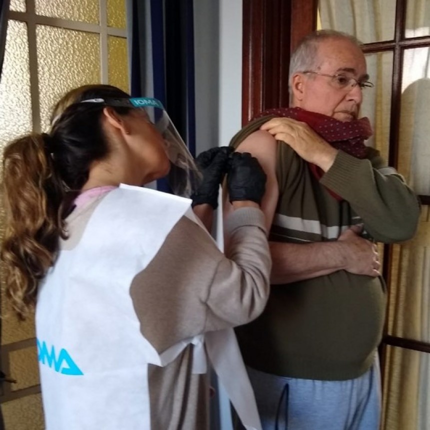 CAMPA&Ntilde;A DE VACUNACI&Oacute;N PARA MAYORES DE 65 A&Ntilde;OS Y GRUPOS DE RIESGO