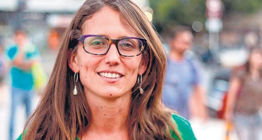 ELIZABETH G&Oacute;MEZ ALCORTA: "PENSAMOS ESTE CONSEJO COMO UN ESPACIO PLURAL, DIVERSO Y DE VOCES CR&Iacute;TICAS"