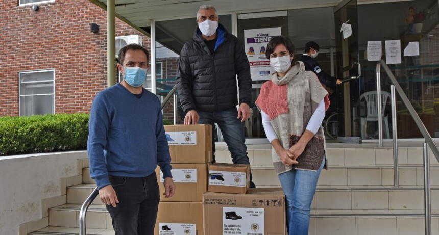 Personal no docente y directivos de la UNLu donaron elementos al hospital San José    