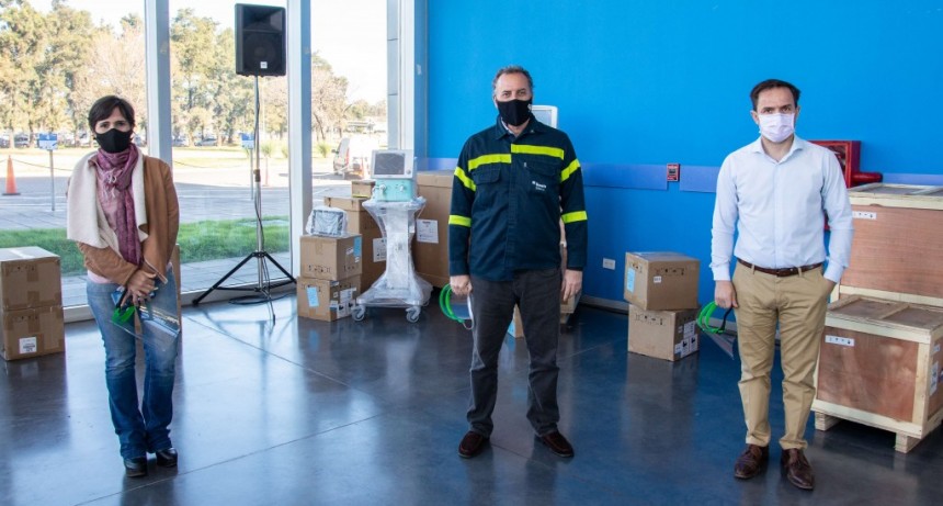 Tenaris concretó la donación de 14 respiradores mecánicos a centros médicos de la región 