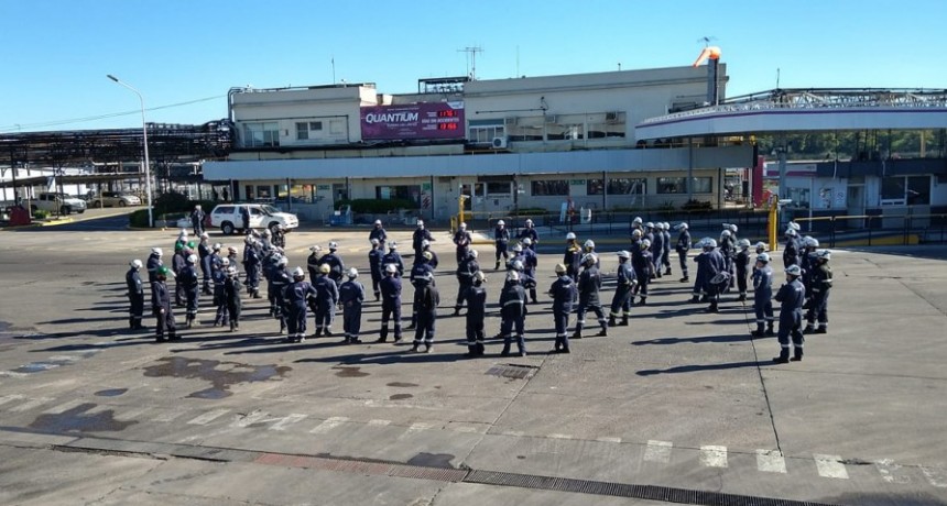 PETROLEROS ACORDARON EL CIERRE DE LAS PARITARIAS DEL 2020 Y 2021