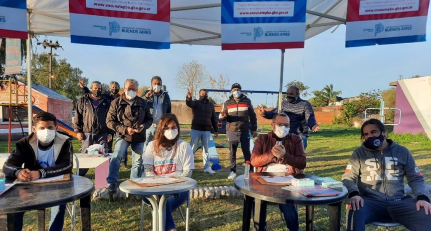 ROMANO :  Por cada vecino que se inscribe para recibir la vacuna, hay una vida menos en riesgo