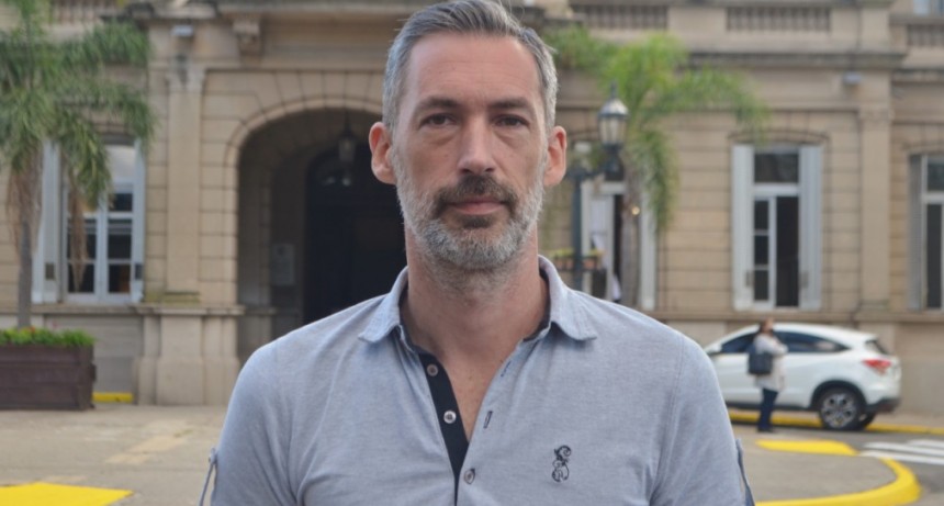 DIEGO SARNA:  ’LOS POLITICOS PROFESIONALES VIVEN AJENOS A LA REALIDAD DEL DIA A DIA DE LOS ARGENTINOS’