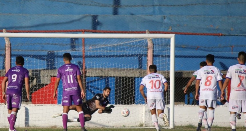 EMANUEL BILBAO :  FUE UN PARTIDO COMPLICADO EN UN CAMPO DE JUEGO EN MALAS CONDICIONES