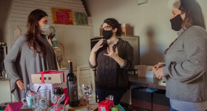 Elisa Abella destacó las propuestas de las emprendedoras locales para el Día del Padre