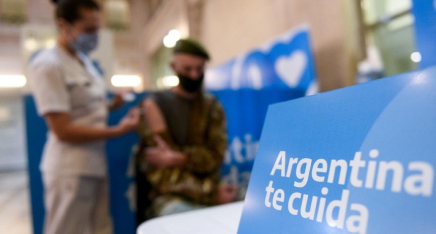 HITO EN EL PLAN DE VACUNACIÓN: TODAS LAS PROVINCIAS YA ESTÁN VACUNANDO A MENORES DE 60 AÑOS SIN COMORBILIDADES