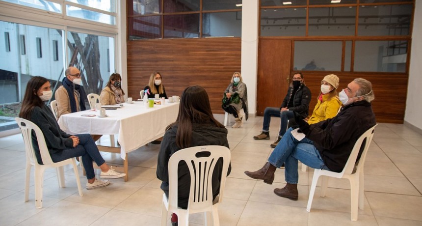 Elisa Abella comenzó un ciclo de encuentros con referentes culturales de la ciudad 