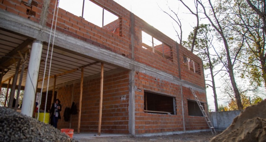 Importantes avances en la obra de ampliación de la Escuela Primaria de Las Praderas