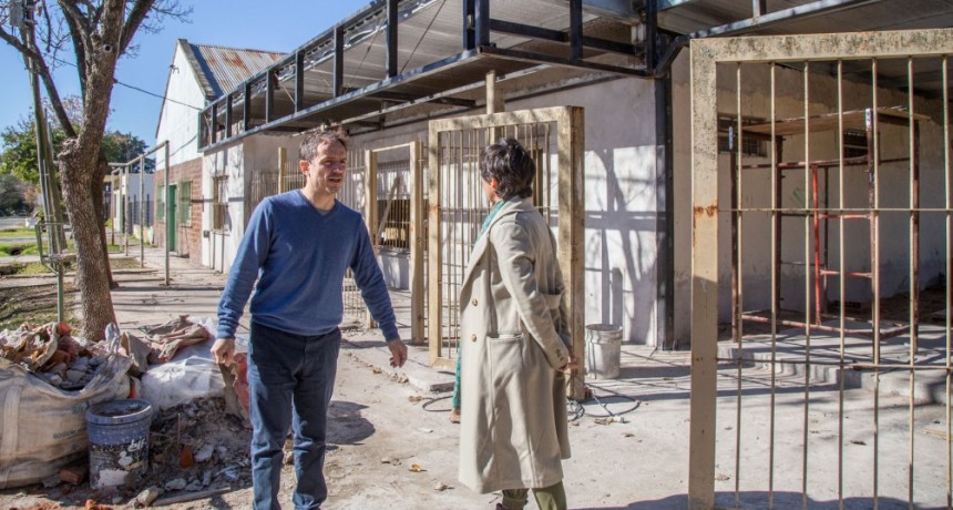 Abella supervisó los avances de la remodelación del CAPS de San Jacinto