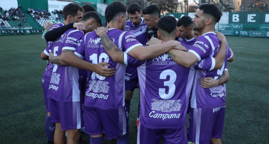 Excursionistas aprovecho los errores defensivos de Villa Dálmine
