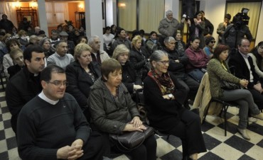 Vecinos e Instituciones recibieron nuevas Pensiones Nacionales, Asignaciones Municipales y Subsidios 