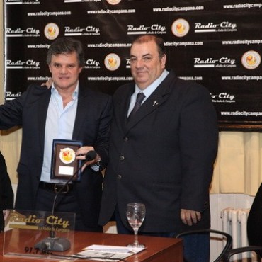 RADIO CITY CAMPANA FM 91.7 Mhz RECIBI?&rsquo; LA FELICITACI?&rsquo;N DE ESPN-RADIO RIVADAVIA