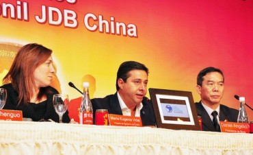 BOCA JUNIORS:Angelici anunci&oacute; el convenio de juveniles con China