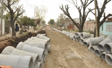 La Intendente Giroldi junto a los vecinos visitaron nuevas en el barrio Villanueva