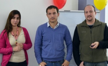 Abella encabez&oacute; un encuentro con parte de sus equipos t&eacute;cnicos para analizar el avance de proyectos