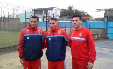 Renso P&eacute;rez y Juan Celaya son nuevos jugadores de Arsenal de Sarand&iacute; 