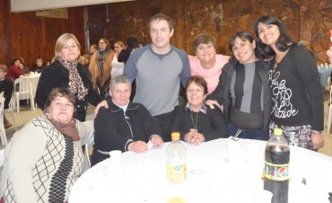 Trabajadoras vecinales celebraron los 20 a&ntilde;os del Plan M&aacute;s Vida 