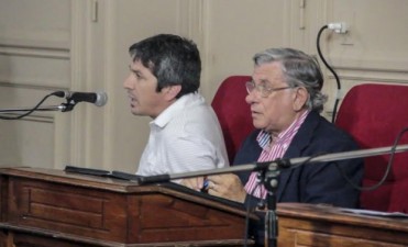 CONCEJALES DE LA UCR RECHAZARON LA PRESENCIA DE ALDO RICO EN EL DESFILE DEL BICENTENARIO