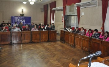 La protesta por las facturas de gas irrumpi&oacute; en la sesi&oacute;n del H.C.D