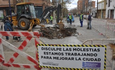 Comenz&oacute; la obra de reparaci&oacute;n del profundo bache de Jean Jaures y San Mart&iacute;n