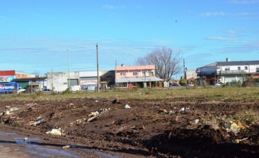 Se volvió a limpiar un importante microbasural en Av. 6 de Julio y Viola