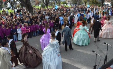 Se realizar&aacute; el XXII Certamen Nacional de Danzas Campana 2016
