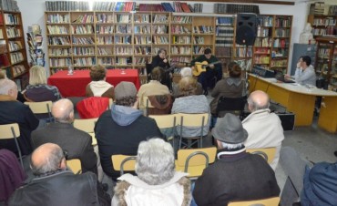 Los &ldquo;Valsecitos criollos&rdquo; fueron parte de un nuevo encuentro musical en la Biblioteca