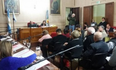 Se lleva adelante la asamblea de concejales y mayores contribuyentes en el HCD