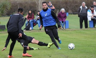 Villa D&aacute;lmine perdi&oacute; una serie de amistosos frente a F&eacute;nix