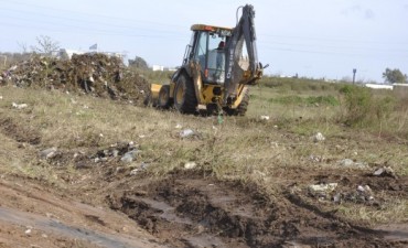 Limpian un nuevo microbasural en La Josefa
