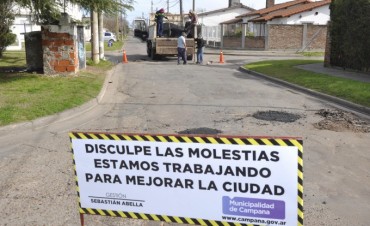 Se realizaron trabajos de bacheo en la calle Buenos Aires