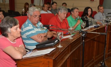 &ldquo;Los aumentos  en las tasas se padecen, no se aplauden ni se festejan&rdquo;