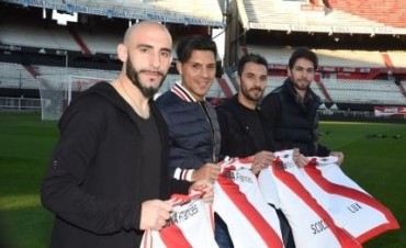 River present&oacute; a sus refuerzos en el Monumental