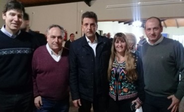 Representantes del espacio 1 Pa&iacute;s Campana analizaron la visita de Sergio Massa