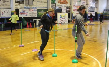 M&aacute;s de 90 profesores de educaci&oacute;n f&iacute;sica se capacitaron sobre atletismo escolar