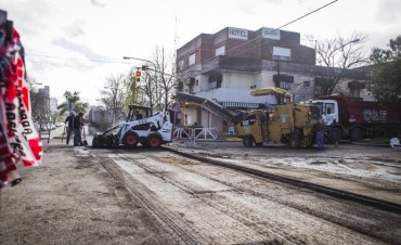 Comenzó la repavimentación de la avenida Varela, el principal acceso a la ciudad