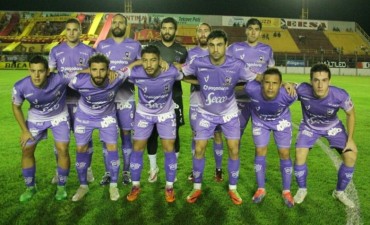 Villa D?&nbsp;lmine juega como local desde las 15 horas ante Independiente Rivadavia