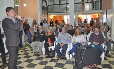 Se present&oacute; a los vecinos c&oacute;mo ser&aacute; la remodelaci&oacute;n de la avenida Rocca 