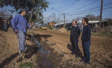 Avanza la importante obra de pavimentaci&oacute;n e iluminaci&oacute;n en San Felipe
