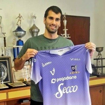 Nicol?&nbsp;s Cherro se incorpor� a Villa D?&nbsp;lmine
