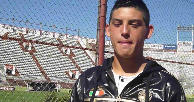 Espinoza pas&oacute; la revisi&oacute;n y se sum&oacute; al plantel de Boca