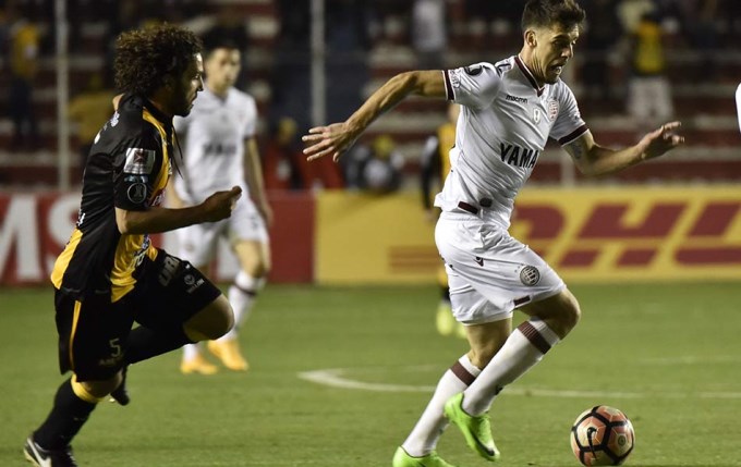 Lan&uacute;s empat&oacute; con The Strongest 1 a 1