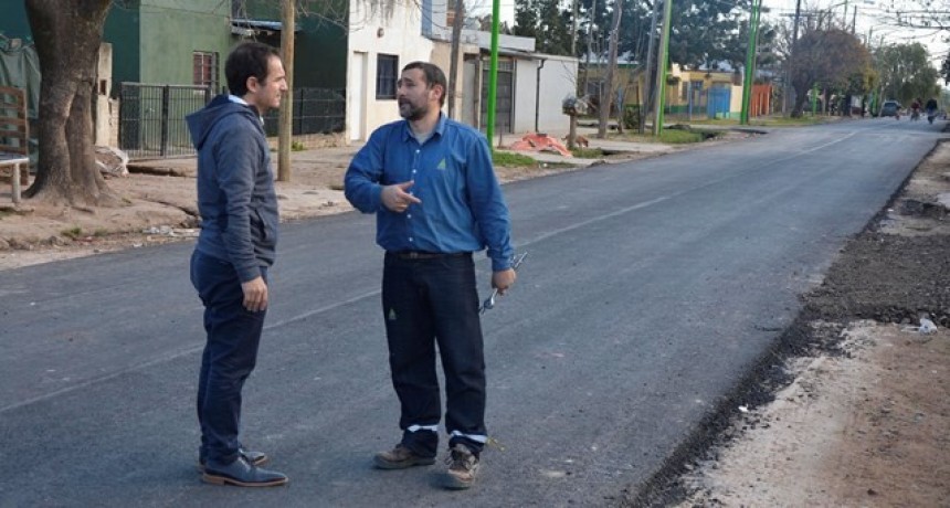 Las Acacias: el Municipio finaliz&oacute; la obra de asfalto en la calle Del Campo
