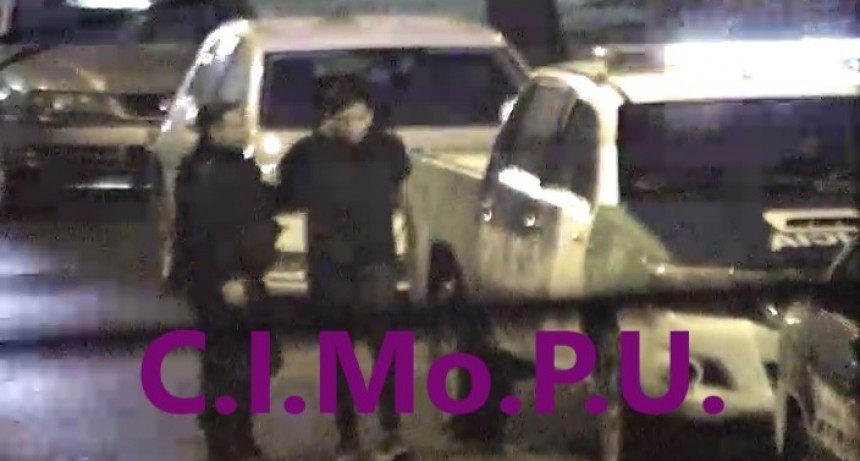 Detienen a dos menores que no pudieron acreditar la propiedad de una moto