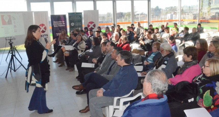 Comenz&oacute; el curso de formaci&oacute;n para organizaciones de la sociedad civil